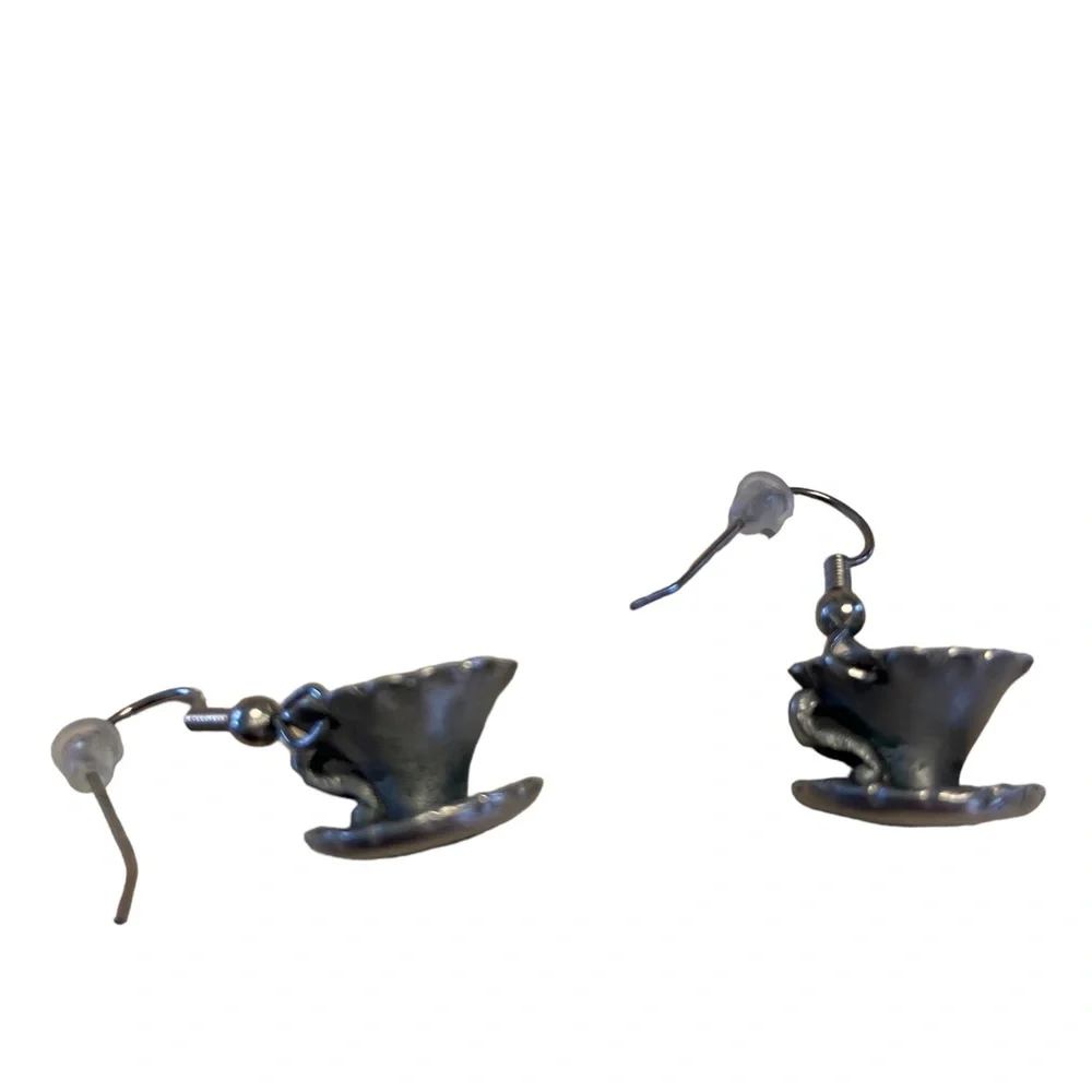 N/A pewter tea